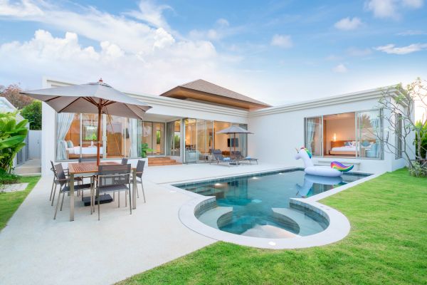 Pool Deck Repair Service