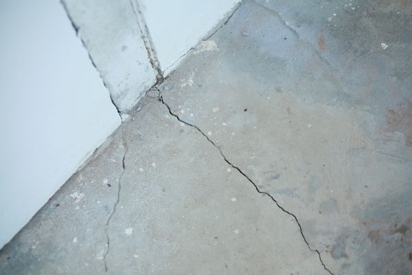 Garage Crack Repair in Lawrence