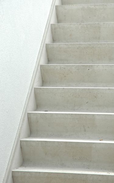 Cracked Stairs Repair in Lawrence
