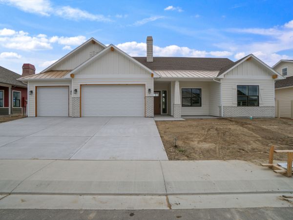 Driveway Approach Repair in Lawrence